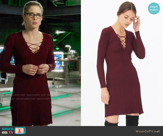 Sandro Day Dress worn by Felicity Smoak (Emily Bett Rickards) on Arrow