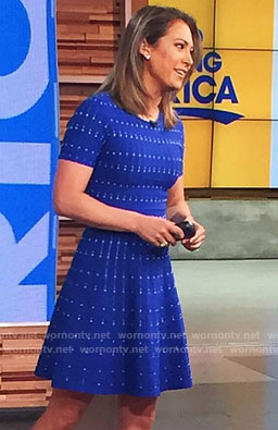 Ginger’s blue short sleeve dress on Good Morning America