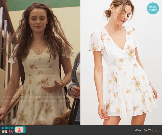 Kimchi Blue Sarah Flutter-Sleeve Chiffon Mini Dress worn by Hannah Baker (	Katherine Langford) on 13 Reasons Why