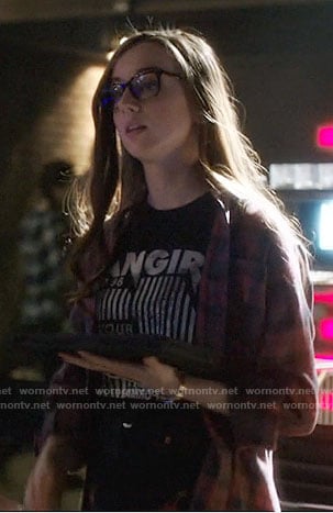 Alena’s fangirl tee on Arrow