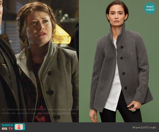 Babaton Maurice Coat worn by Belle (Emilie de Ravin) on Once Upon A Time