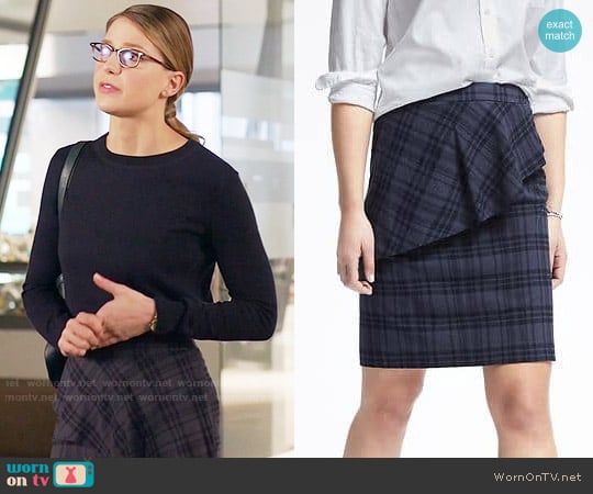 Banana Republic Plaid Asymmetrical Peplum Skirt worn by Kara Danvers (Melissa Benoist) on Supergirl