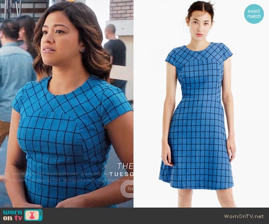 J. Crew A-line dress in windowpane tweed worn by Jane Villanueva (Gina Rodriguez) on Jane the Virgin