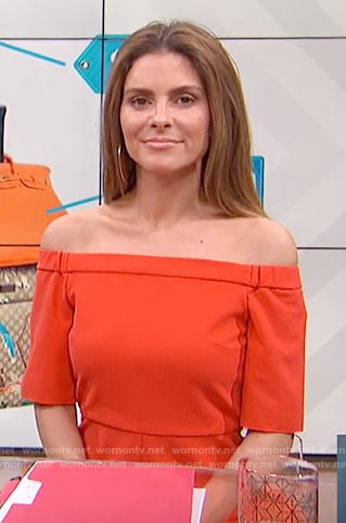 Maria’s red off-shoulder dress on E! News