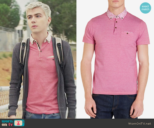 pink polo shirt outfit