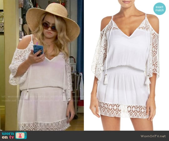 Becca Blouson Cover-Up Tunic worn by Gabi Diamond (Emily Osment) on Young and Hungry