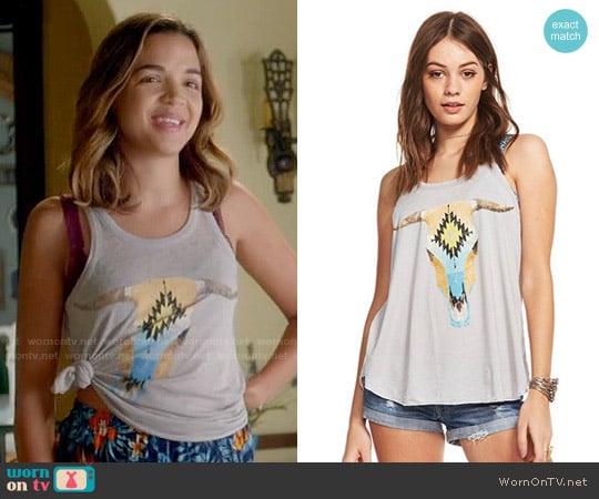 Chaser Santa Fe Cow Skull Tank worn by Cassandra (Georgie Flores) on Famous in Love