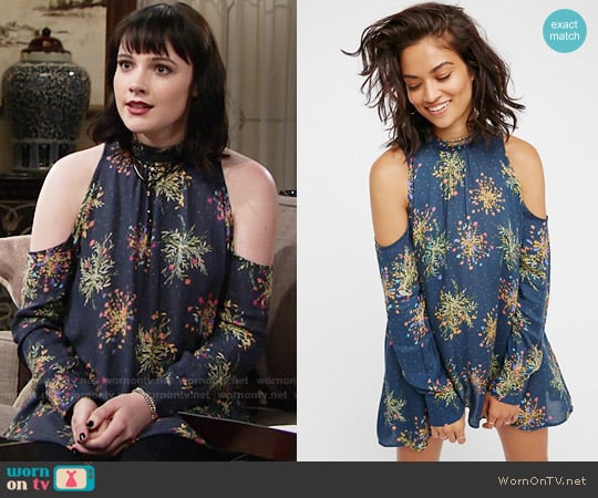 Free People Kaleidoscope Dream Tunic worn by Tessa Porter (Cait Fairbanks) on The Young and the Restless