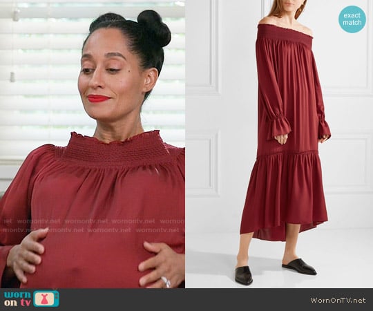 Theory Off-the-shoulder smocked silk-jersey midi dress worn by Rainbow Johnson (Tracee Ellis Ross) on Black-ish