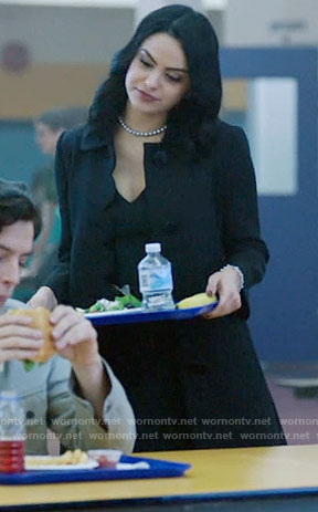 Veronica’s black scalloped coat on Riverdale