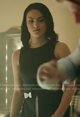 Veronica's black and white split-front dress on Riverdale