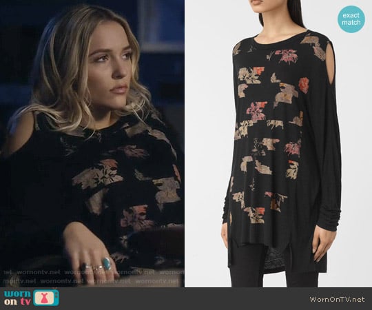 All Saints Arosa Aino Tee Usa Usa worn by Maddie Jaymes (Lennon Stella) on Nashville