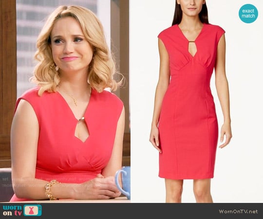 Calvin Klein Cap-Sleeve Keyhole Shift Dress worn by Heather Flynn-Kellogg (Fiona Gubelmann) on Daytime Divas