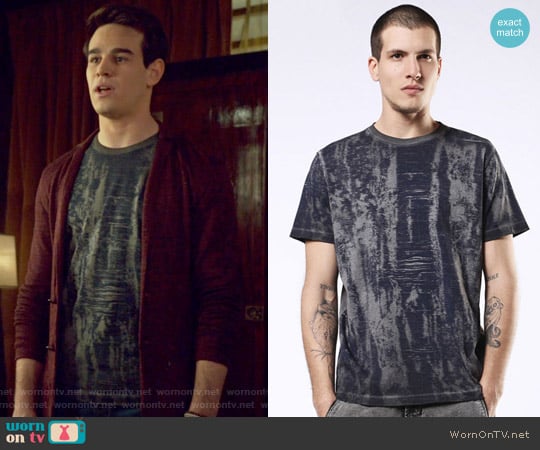 T-JOE-NW T-shirt by Diesel worn by Simon Lewis (Alberto Rosende) on Shadowhunters