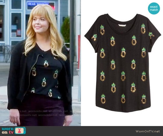 H&M Sequined Top in Black / Pineapple worn by Alison DiLaurentis (Sasha Pieterse) on Pretty Little Liars