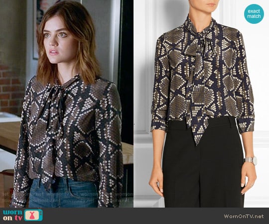 Marc Jacobs Pussy-bow snake-print silk-crepe blouse worn by Aria Montgomery (Lucy Hale) on Pretty Little Liars