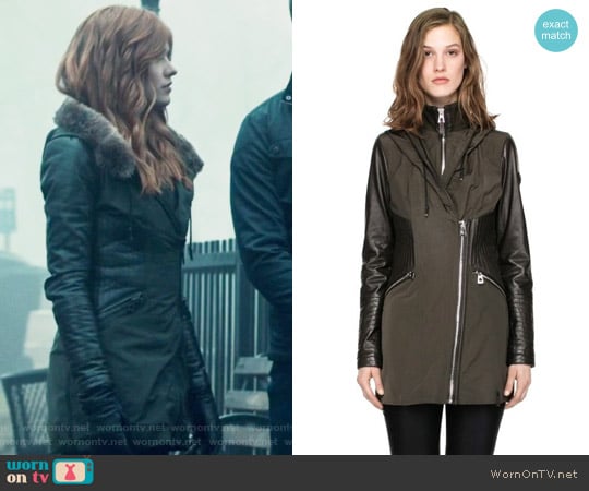  worn by Clary Fray (Katherine McNamara) on Shadowhunters