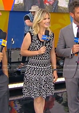 Sara’s black leopard sleeveless dress on Good Morning America