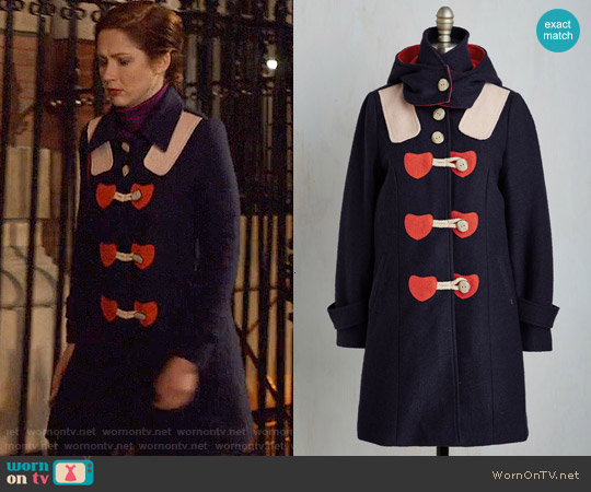 ModCloth Sweet on You Coat worn by Kimmy Schmidt (Ellie Kemper) on Unbreakable Kimmy Schmidt