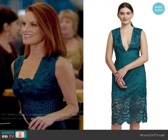 Nicholas Deep V-Neck Lace Dress worn by Ashley Marin (Laura Leighton) on Pretty Little Liars