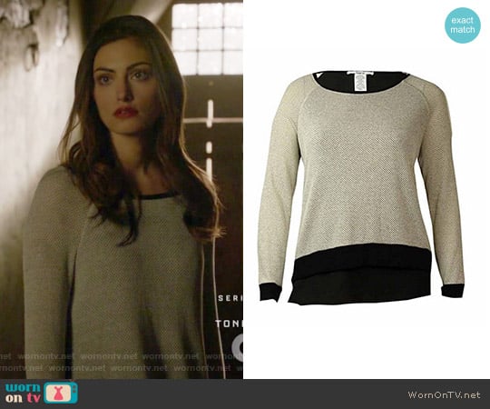 Layered Sweater by Bar III worn by Hayley (Phoebe Tonkin) on The Originals