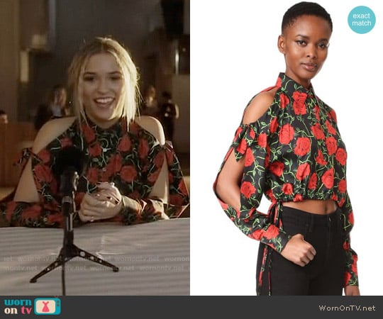 Alexander Wang Open Shoulder Crop Shirt worn by Maddie Jaymes (Lennon Stella) on Nashville