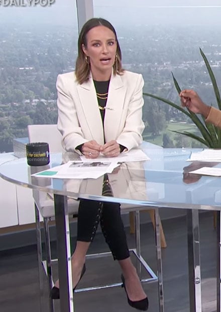 Catt’s black lace-up pants on E! News Daily Pop