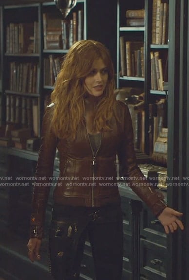 Clary's brown leather jacket on Shadowhunters