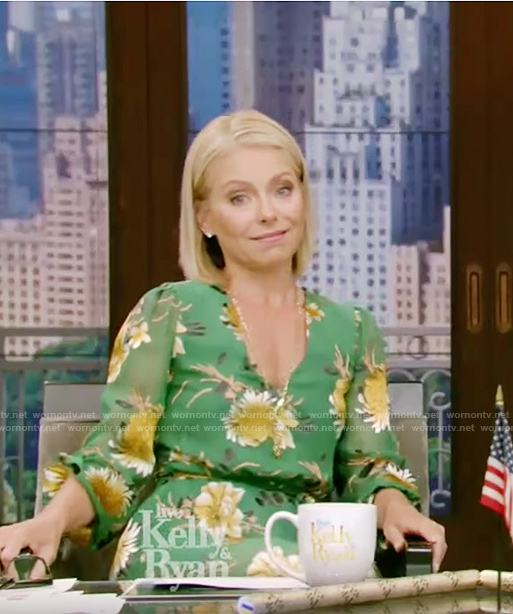 Kelly's green floral v-neck dress on Live with Kelly and Ryan