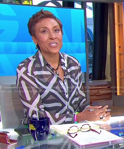 Robin’s grey abstract print blouse on Good Morning America