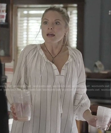 Jessie's white striped top on Nashville