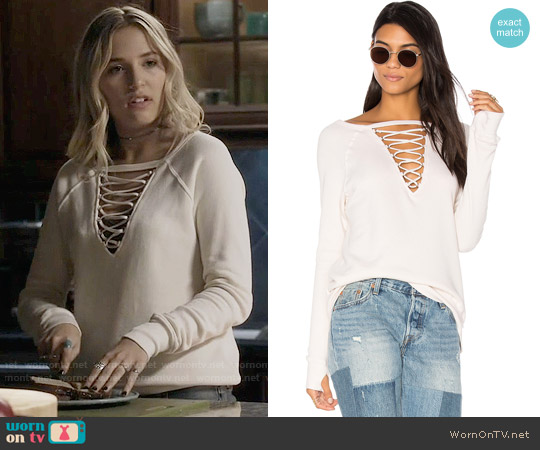 Pam & Gela Crew Neck Lace-Up Sweatshirt worn by Maddie Jaymes (Lennon Stella) on Nashville