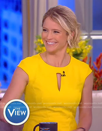 Sara's yellow cutout dress on The View