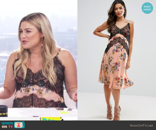 Maternity Cami Dress with Lace Detail in Floral Print by ASOS worn by Carissa Loethen Culiner on E! News