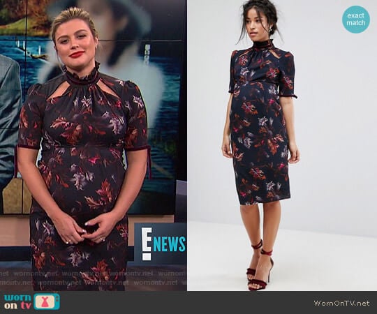 Floral Printed Dress with Velvet Trims by Hope & Ivy worn by Carissa Loethen Culiner on E! News