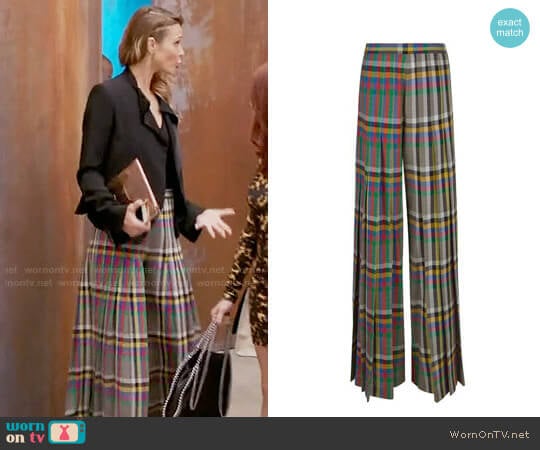 Marco de Vincenzo Multi Check Pleated High Waisted Trousers worn by Phoebe Wells (Beau Garrett) on Girlfriends Guide to Divorce