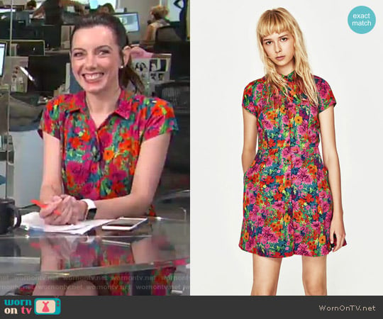 Short Floral Print Dress by Zara worn by Melanie Bromley on E! News