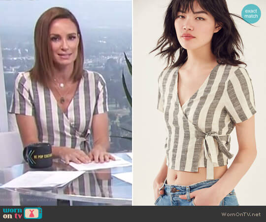 Ecote Striped Wrap Tie Tee by Urban Outfitters worn by Catt Sadler on E! News