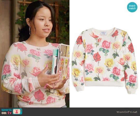 Wildfox Girls' Bright Roses Baggy Beach Jumper worn by Mariana Foster (Cierra Ramirez) on The Fosters