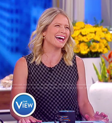 Sara's gingham shift dress on The View