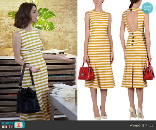 Wornontv Delias Yellow Striped Dress With Open Back On Girlfriends 9902