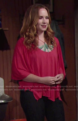 Mariah’s coral top with green embroidery on The Young and the Restless