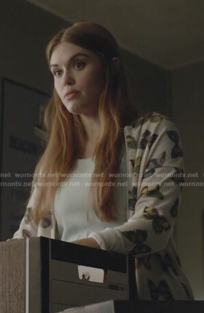 Lydia's butterfly print long sleeve top on Teen Wolf