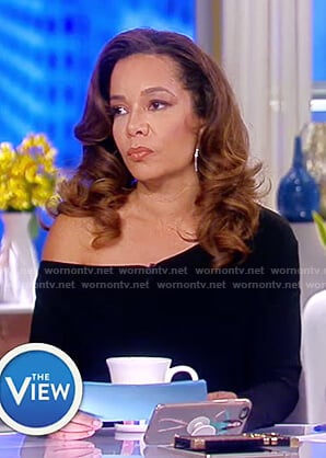 Sunny's black drop shoulder dress on The View