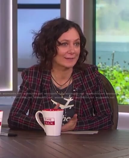 Sara's check blazer and print t-shirt on The Talk