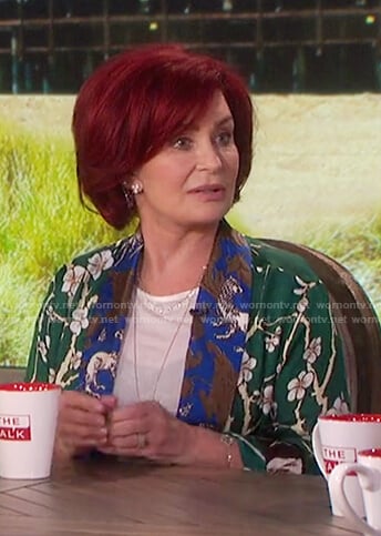 Sharon's green floral print robe on The Talk