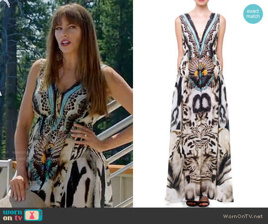 Shahida Parides White Tiger Animal Print Long Slit Maxi worn by  Gloria Pritchett (Sofia Vergara) on Modern Family