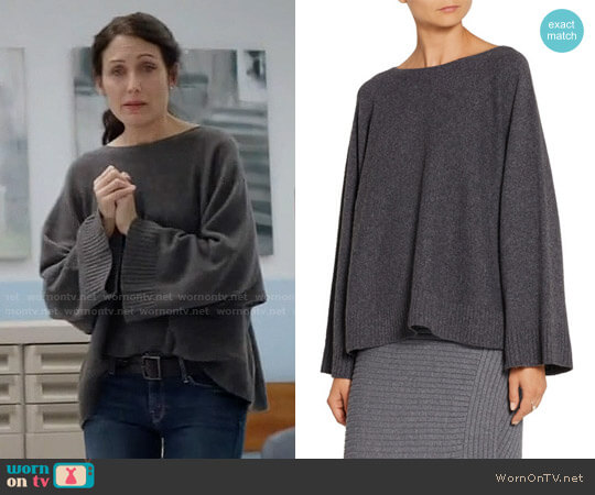 The Row Minola Sweater worn by Abby McCarthy (Lisa Edelstein) on Girlfriends Guide to Divorce