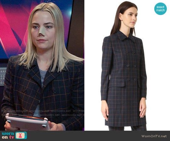 Theory Abla Coat worn by Anna (Rebecca Rittenhouse) on The Mindy Project