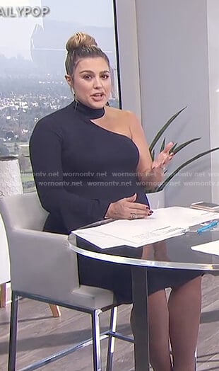 Carissa’s navy one shoulder mock neck dress on E! News Daily Pop